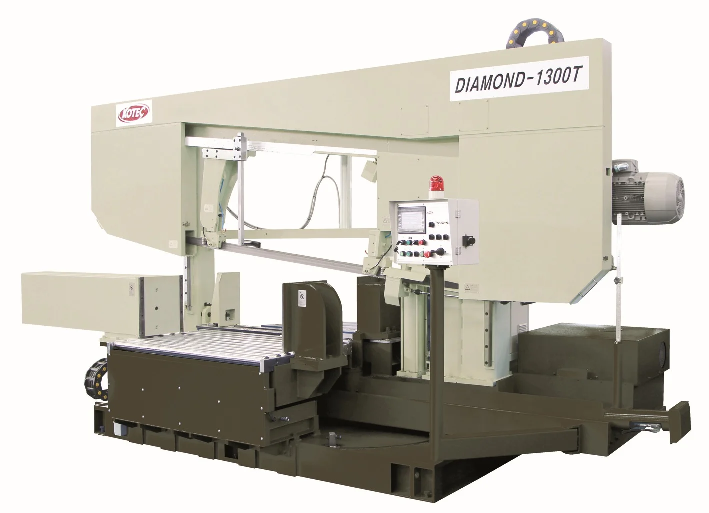 Diamond-1300T Band Sawing Machine